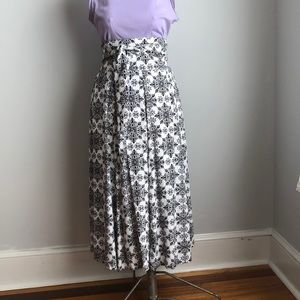 N.y.L.a Black Print on White Flowing Rayon Skirt